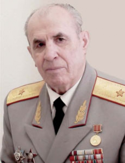 Петров Михаил Остапович